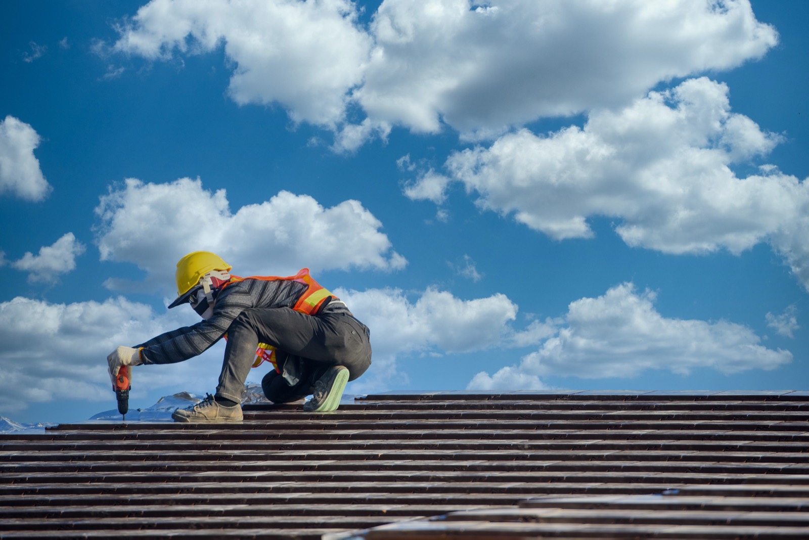 Installing a standing-seam metal roof